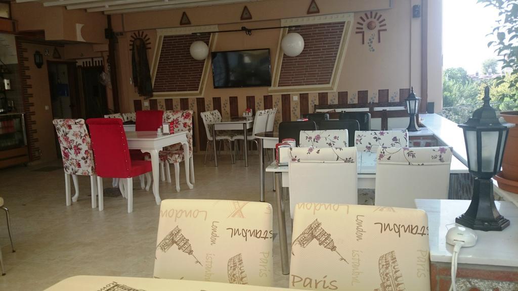 Esra Sultan Petrol Hotel Istanbulská provincie Pokoj fotografie